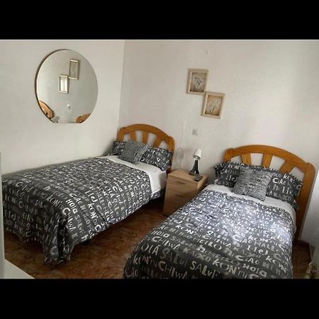Pension Conchita II Madri Exterior foto